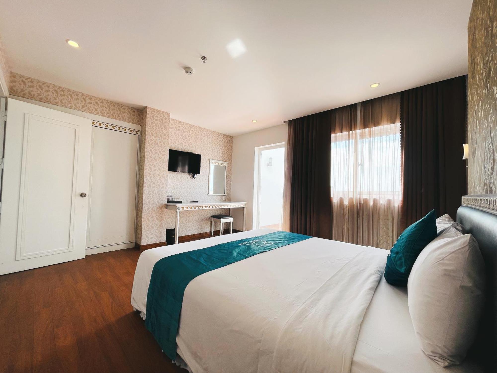 Rivera Boutique Hotel Da Nang Exterior photo